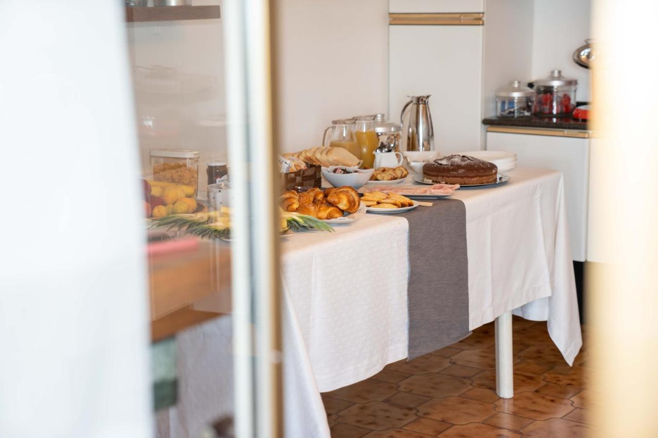 Queen'S Bed & Breakfast Grisolia Zewnętrze zdjęcie